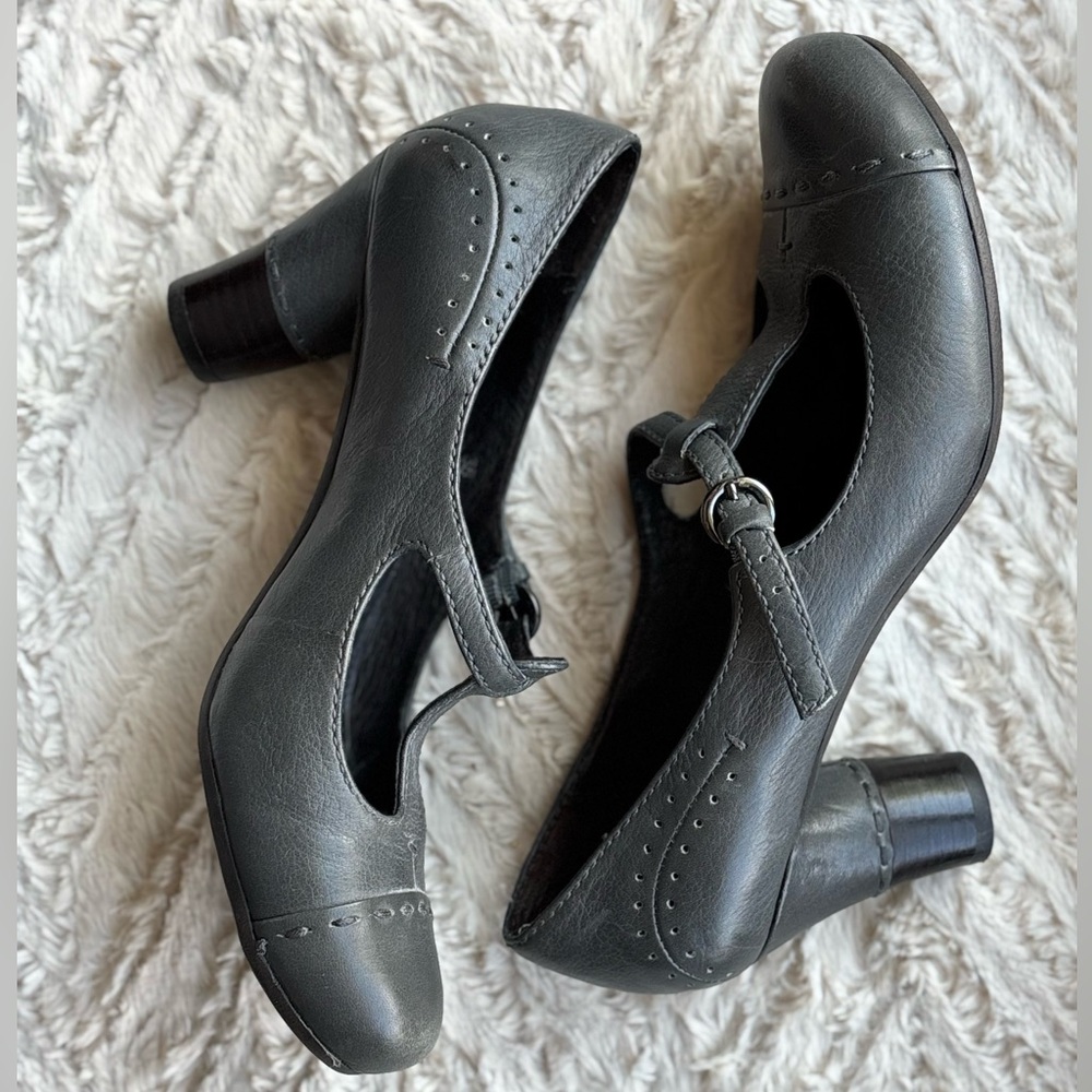 🎈2/$40🎈BIVIEL from Anthropologie: Mary Jane T-strap with brogue details 38/8 USA